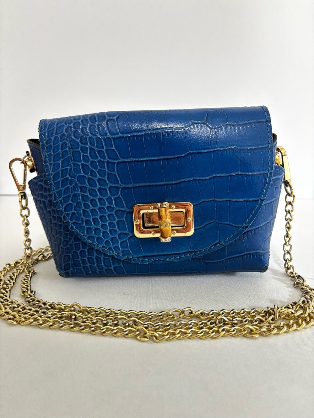 Vera Pelle Italy Blue Croc Embossed Leather Mini Bag Gold Chain Bamboo Clasp